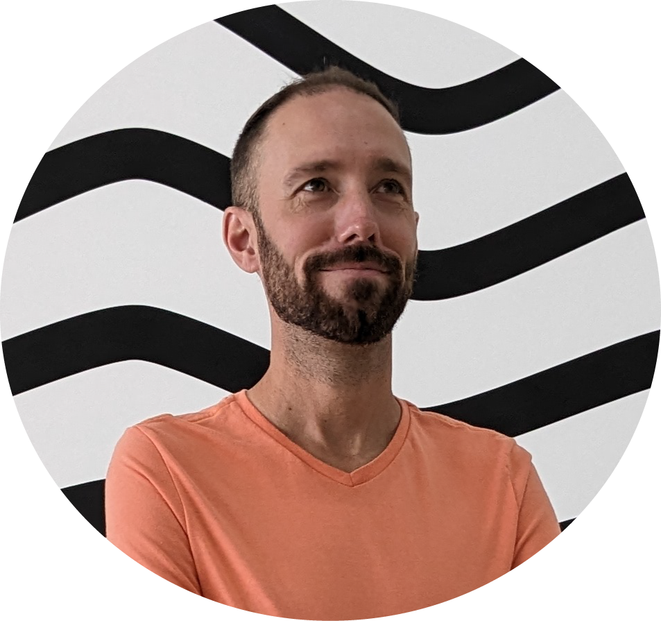 Graeme Luey, Director at Casa Lienzo and #Hashtag Gallery